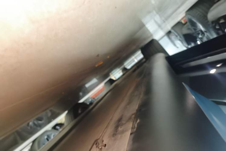 Used Tesla Model Y 2022 Revised Version Rear-Wheel Drive Left Side Sill