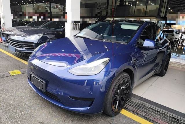 Used Tesla Model Y 2022 Rear-Wheel-Drive Version