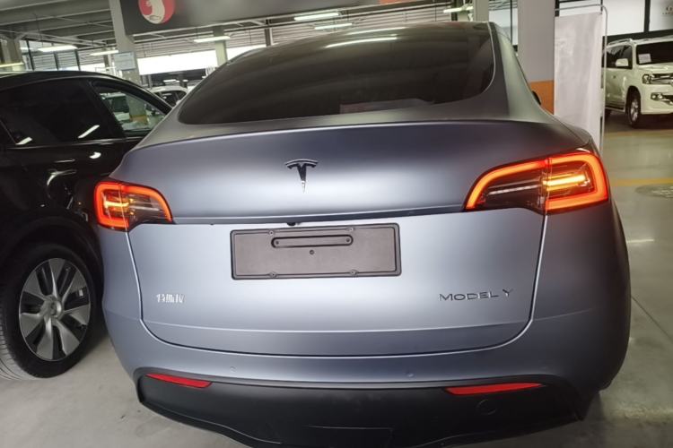 Used Tesla Model Y 2022 Rear-Wheel-Drive Version Rear