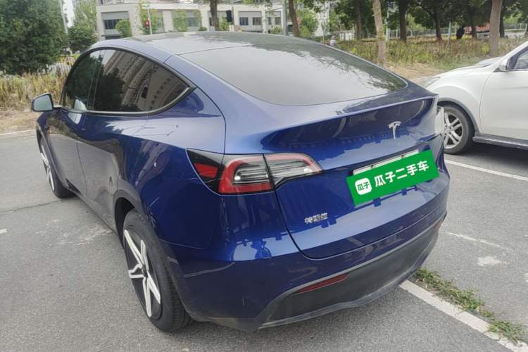 Used Tesla Model Y 2022 Rear-Wheel-Drive Version Rear Left 45 Deg