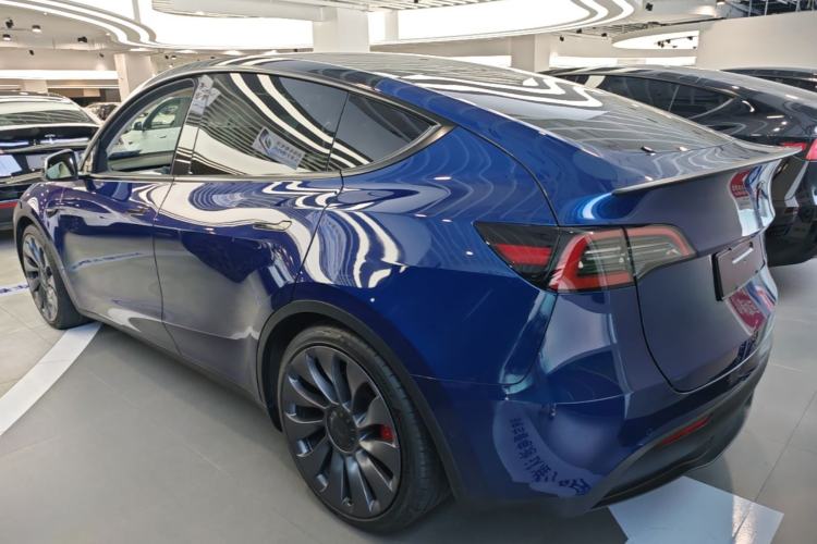 Used Tesla Model Y 2022 Performance High-Performance All-Wheel-Drive Version Rear Left 45 Deg
