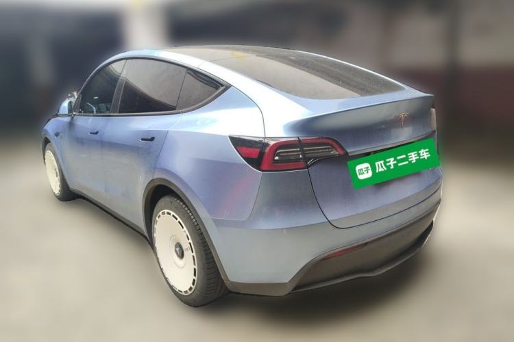 Used Tesla Model Y 2022 Rear-Wheel-Drive Version Rear Left 45 Deg