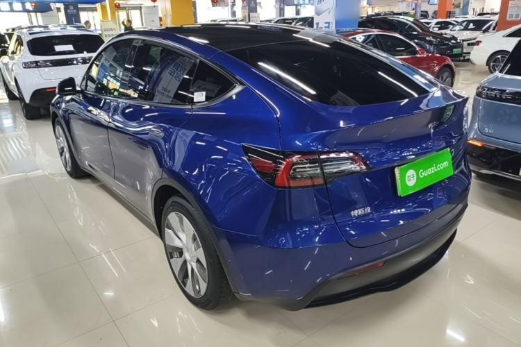 Used Tesla Model Y 2022 Rear-Wheel-Drive Version Rear Left 45 Deg