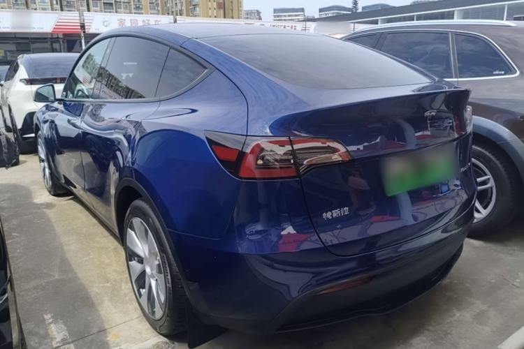 Used Tesla Model Y 2022 Rear-Wheel-Drive Version Rear Left 45 Deg