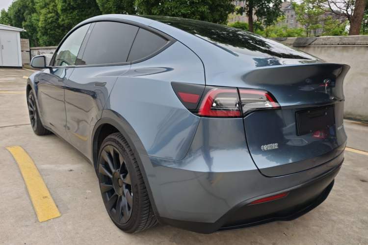 Used Tesla Model Y 2022 Rear-Wheel-Drive Version Rear Left 45 Deg