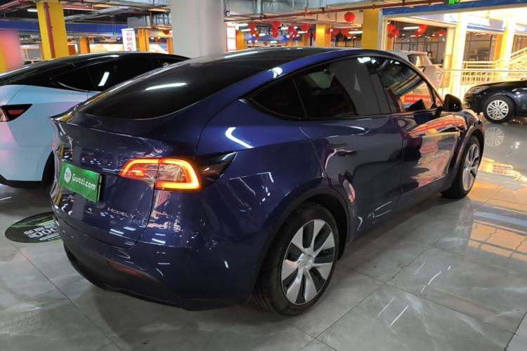 Used Tesla Model Y 2022 Rear-Wheel-Drive Version Rear Right 45 Deg