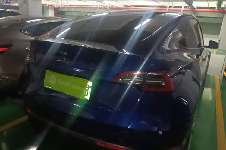 Used Tesla Model Y 2022 Rear-Wheel-Drive Version Rear Right 45 Deg