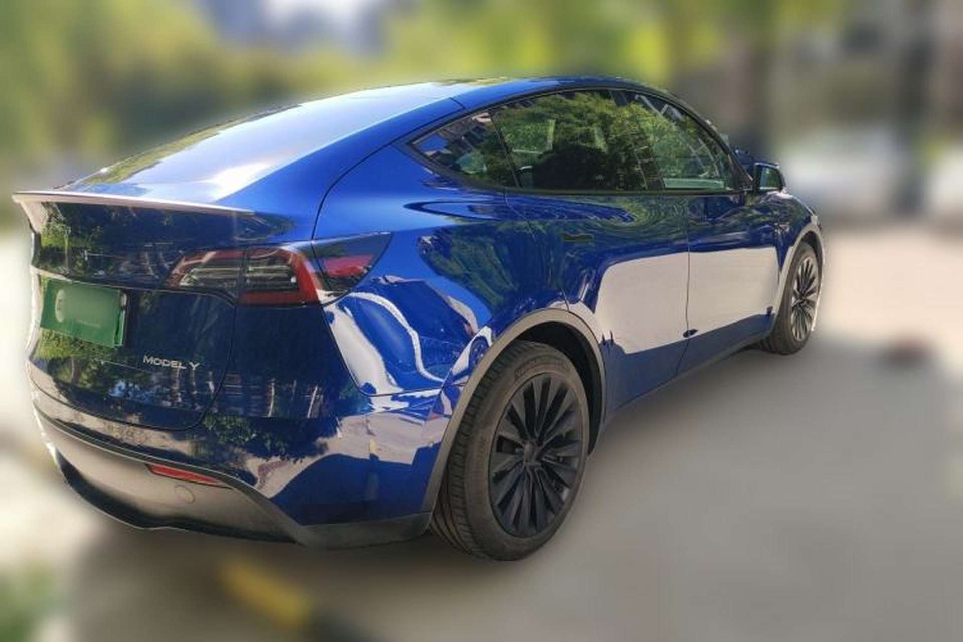 Used Tesla Model Y 2022 Long-Range All-Wheel-Drive Version Rear Right 45 Deg