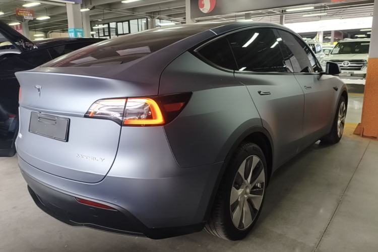 Used Tesla Model Y 2022 Rear-Wheel-Drive Version Rear Right 45 Deg
