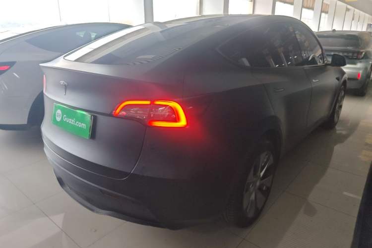 Used Tesla Model Y 2022 Rear-Wheel-Drive Version Rear Right 45 Deg