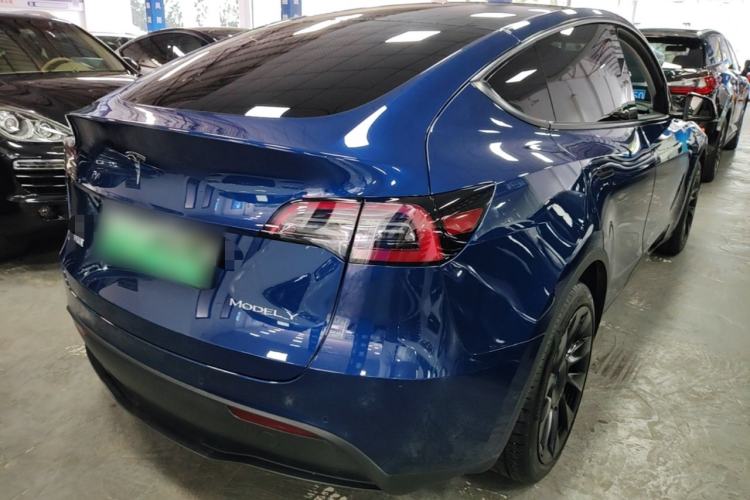 Used Tesla Model Y 2022 Long-Range All-Wheel-Drive Version Rear Right 45 Deg