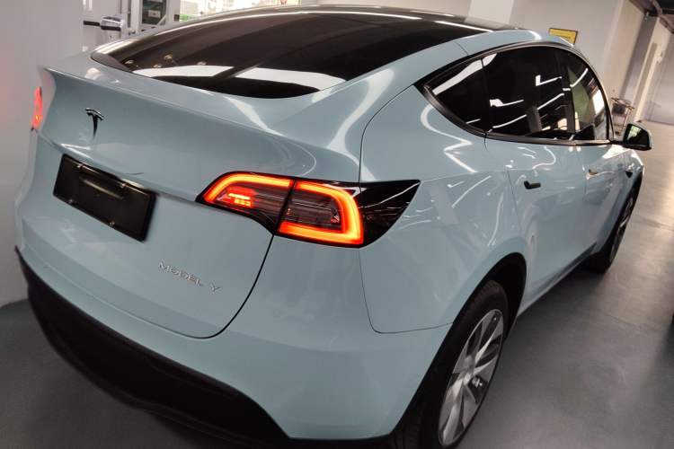 Used Tesla Model Y 2022 Long-Range All-Wheel-Drive Version Rear Right 45 Deg