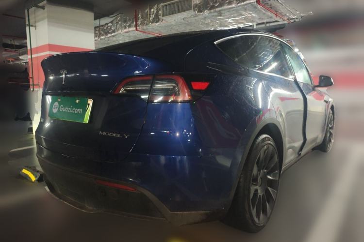 Used Tesla Model Y 2022 Long-Range All-Wheel-Drive Version Rear Right 45 Deg