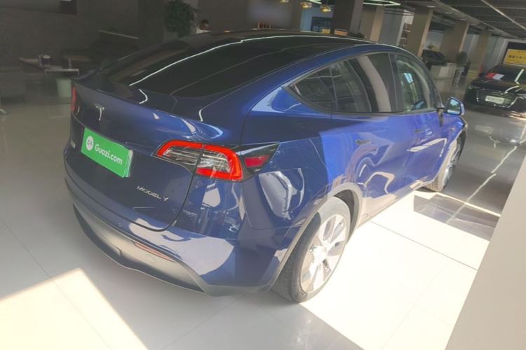 Used Tesla Model Y 2022 Rear-Wheel-Drive Version Rear Right 45 Deg