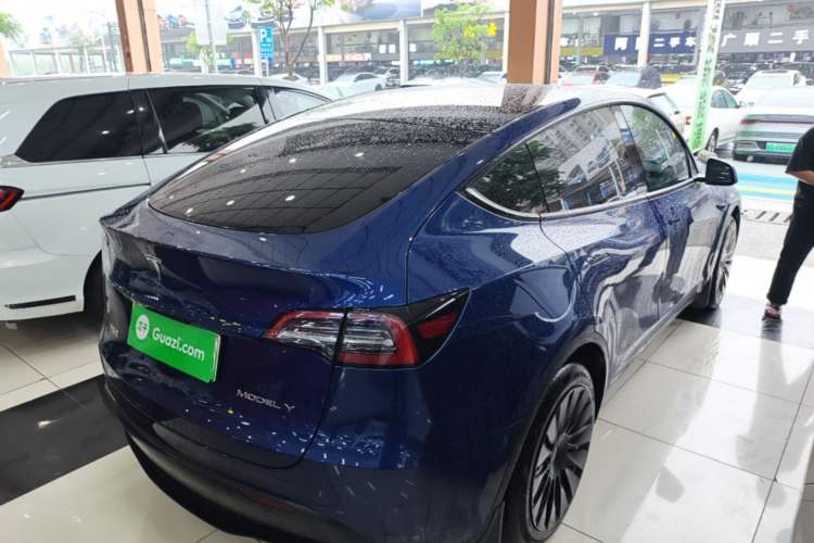 Used Tesla Model Y 2022 Rear-Wheel-Drive Version Rear Right 45 Deg
