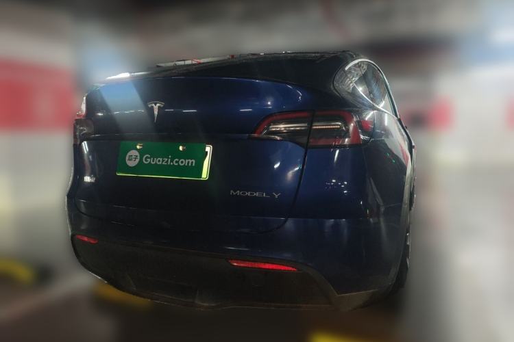Used Tesla Model Y 2022 Long-Range All-Wheel-Drive Version Rear