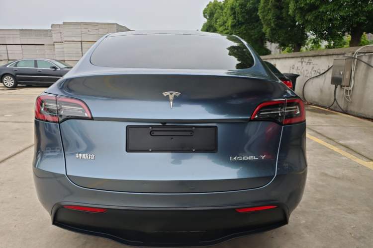 Used Tesla Model Y 2022 Rear-Wheel-Drive Version Rear