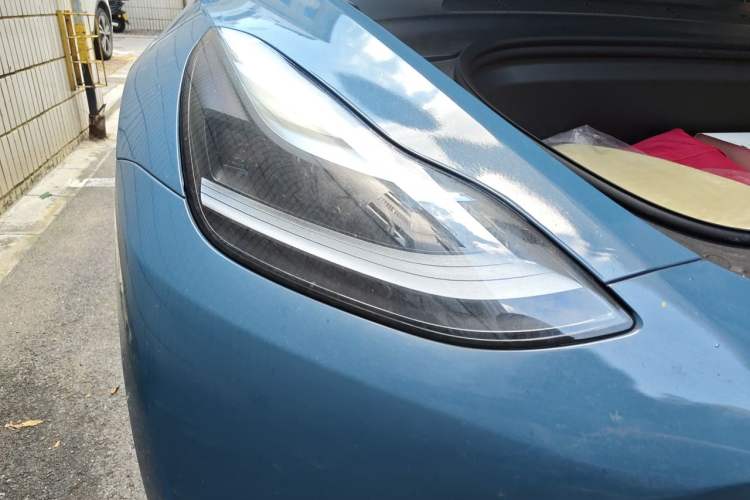 Used Tesla Model Y 2022 Revised Version Rear-Wheel Drive Right Front Headlight