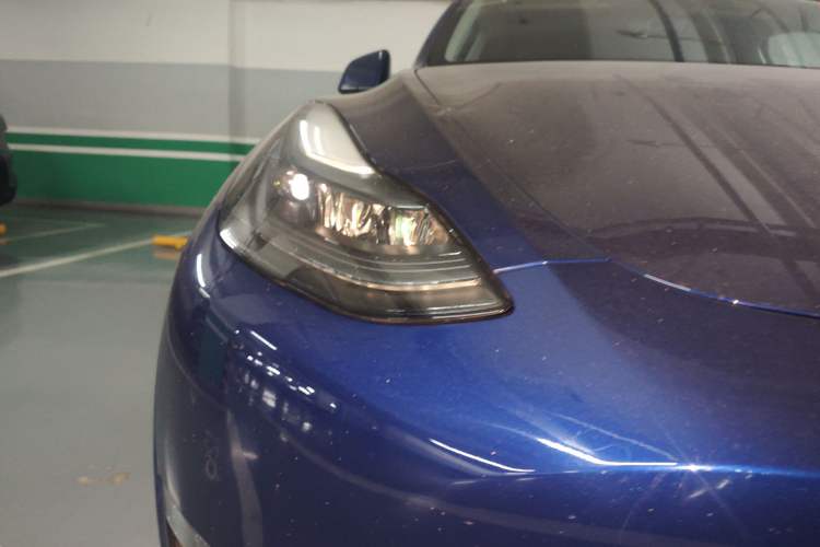 Used Tesla Model Y 2022 Performance High-Performance All-Wheel-Drive Version Right Front Headlight