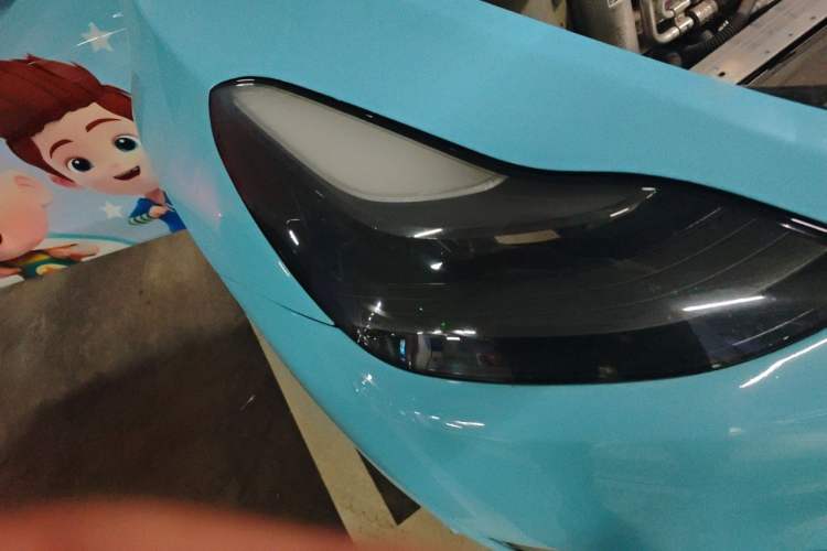 Used Tesla Model Y 2022 Performance High-Performance All-Wheel-Drive Version Right Front Headlight