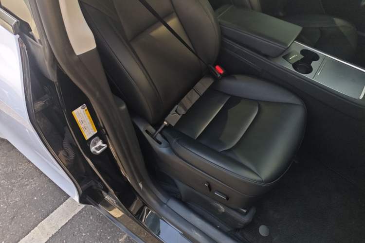 Used Tesla Model Y 2022 Revised Version Rear-Wheel Drive Right Front Seat