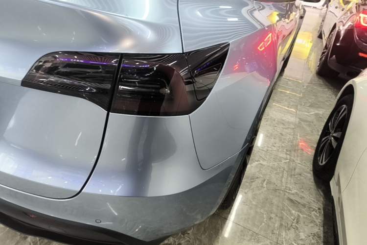 Used Tesla Model Y 2022 Revised Version Rear-Wheel Drive Right Rear Taillight