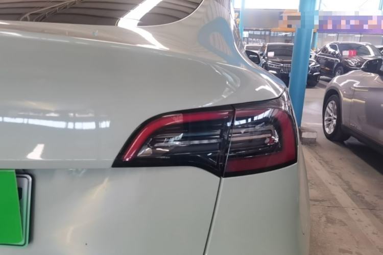 Used Tesla Model Y 2022 Rear-Wheel-Drive Version Right Rear Taillight