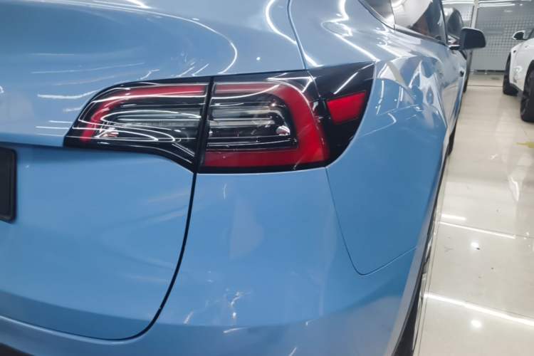 Used Tesla Model Y 2022 Revised Version Rear-Wheel Drive Right Rear Taillight