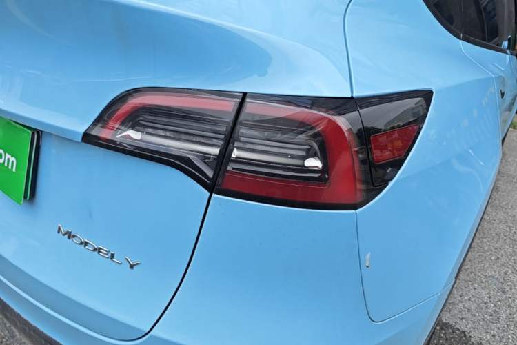Used Tesla Model Y 2022 Revised Version Rear-Wheel Drive Right Rear Taillight
