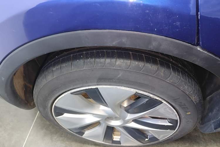 Used Tesla Model Y 2022 Revised Version Rear-Wheel Drive Right Rear Wheel Hub