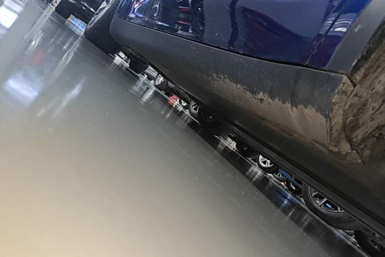 Used Tesla Model Y 2022 Revised Version Rear-Wheel Drive Right Side Sill