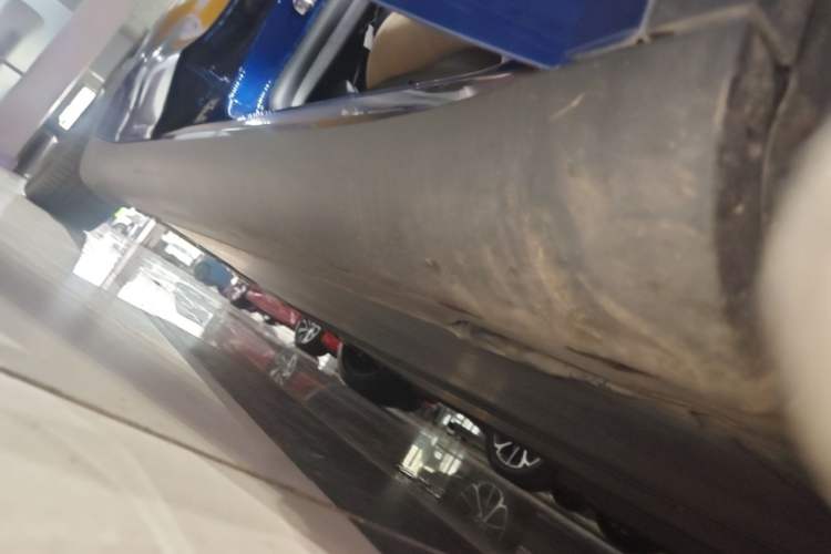 Used Tesla Model Y 2022 Rear-Wheel-Drive Version Right Side Sill