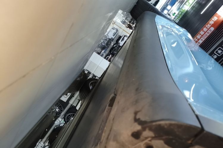 Used Tesla Model Y 2022 Revised Version Rear-Wheel Drive Right Side Sill