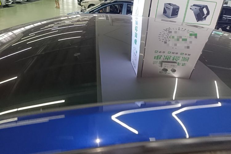 Used Tesla Model Y 2022 Rear-Wheel-Drive Version Roof