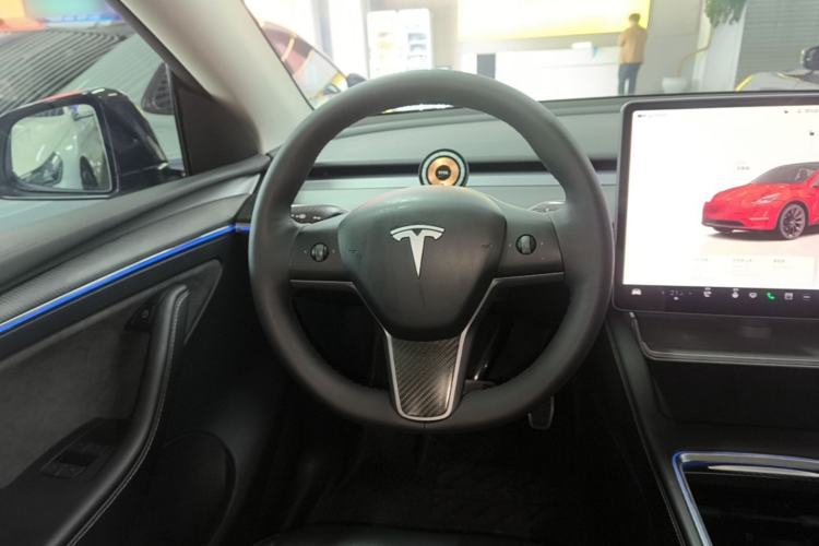 Used Tesla Model Y 2022 Revised Version Rear-Wheel Drive Steering Wheel