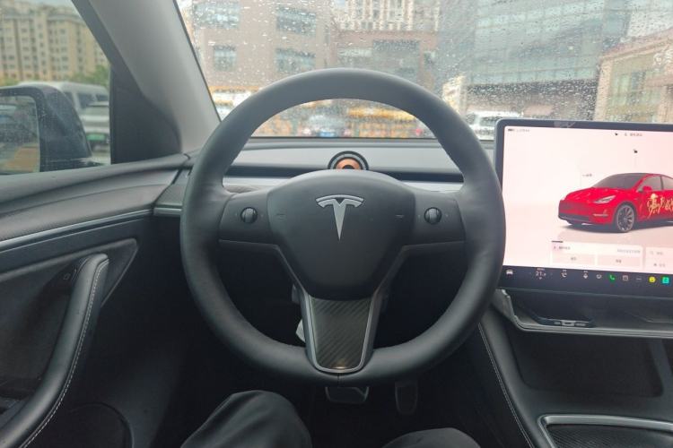 Used Tesla Model Y 2022 Revised Version Rear-Wheel Drive Steering Wheel