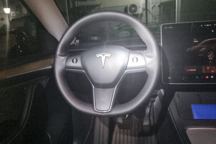Used Tesla Model Y 2022 Revised Version Long-Range All-Wheel Drive Steering Wheel