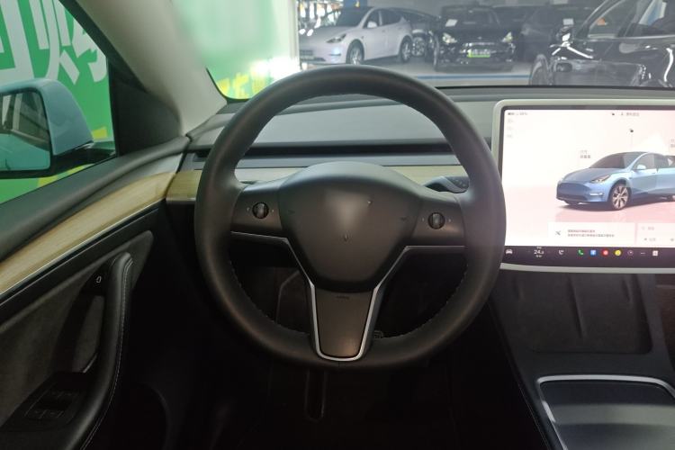Used Tesla Model Y 2022 Revised Version Rear-Wheel Drive Steering Wheel