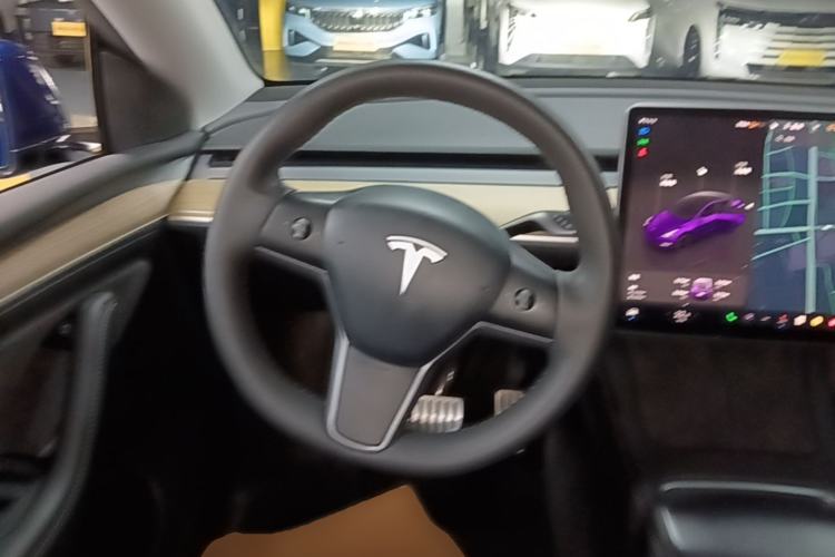 Used Tesla Model Y 2022 Performance High-Performance All-Wheel-Drive Version Steering Wheel