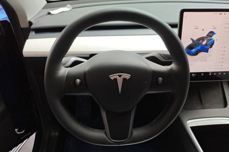 Used Tesla Model Y 2022 Performance High-Performance All-Wheel-Drive Version Steering Wheel