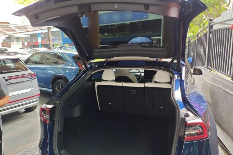 Used Tesla Model Y 2022 Performance High-Performance All-Wheel-Drive Version Trunk