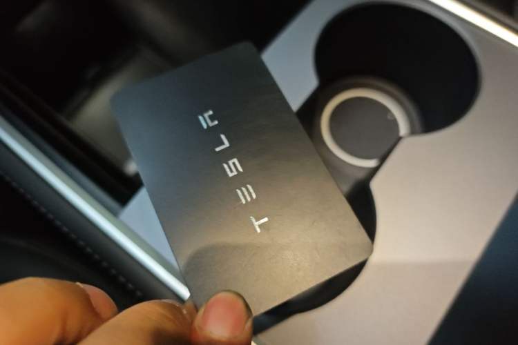 Used Tesla Model Y 2022 Rear-Wheel-Drive Version Vehicle Key