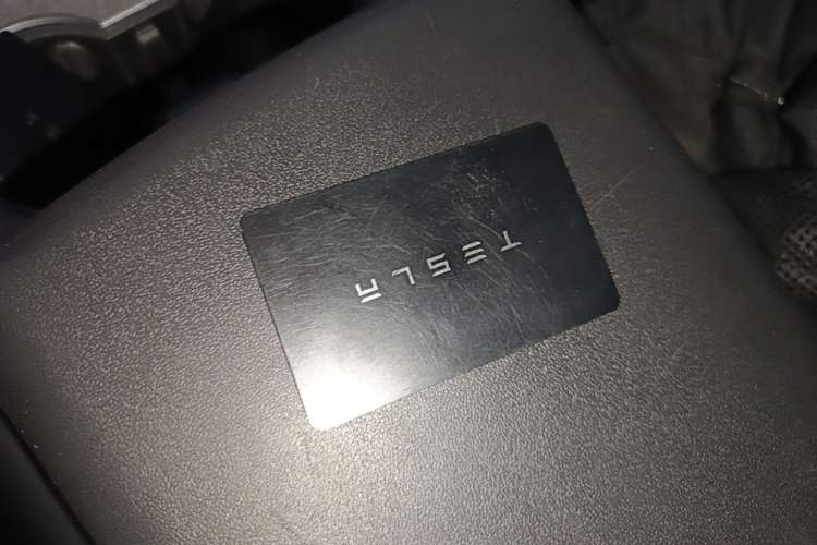 Used Tesla Model Y 2022 Rear-Wheel-Drive Version Vehicle Key