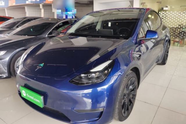 Used Tesla Model Y 2022 Long-Range All-Wheel-Drive Version