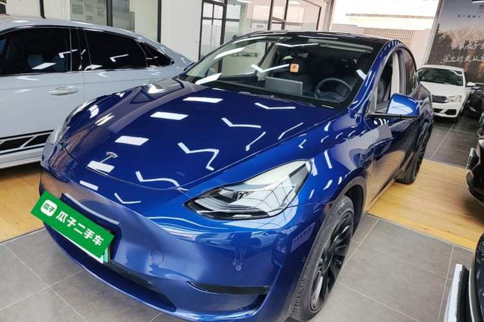 Tesla Model Y 2022