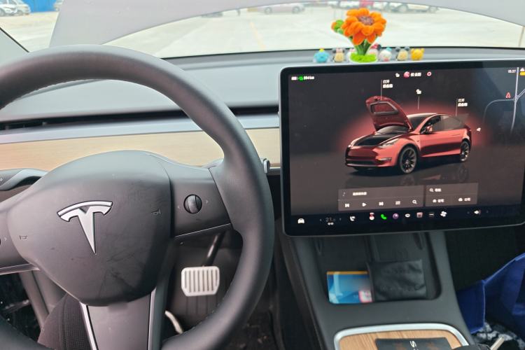 Used Tesla Model Y 2022 Revised Version Rear-Wheel Drive Center Console