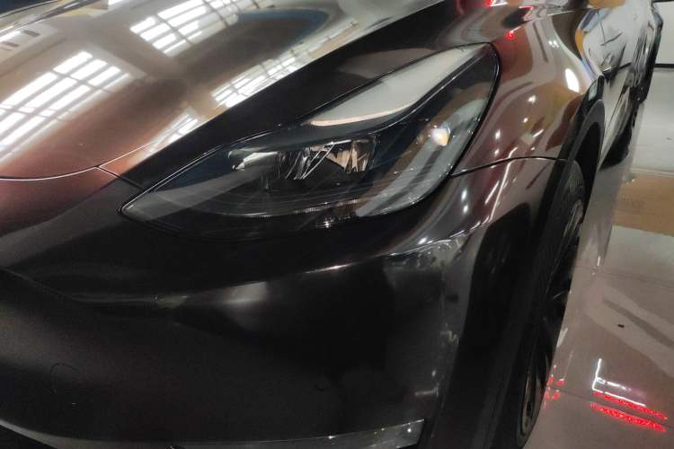 Used Tesla Model Y 2022 Long-Range All-Wheel-Drive Version Left Front Headlight