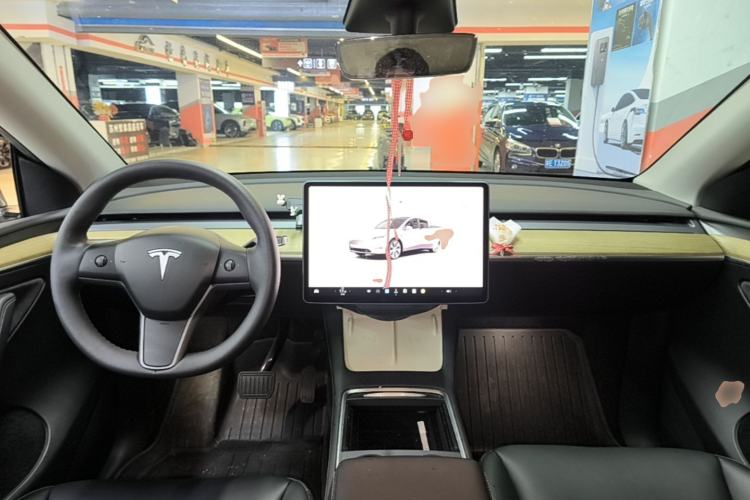 Used Tesla Model Y 2022 Revised Version Rear-Wheel Drive Center Console