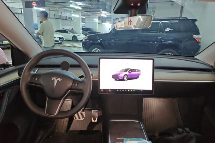 Used Tesla Model Y 2022 Revised Version Rear-Wheel Drive Center Console