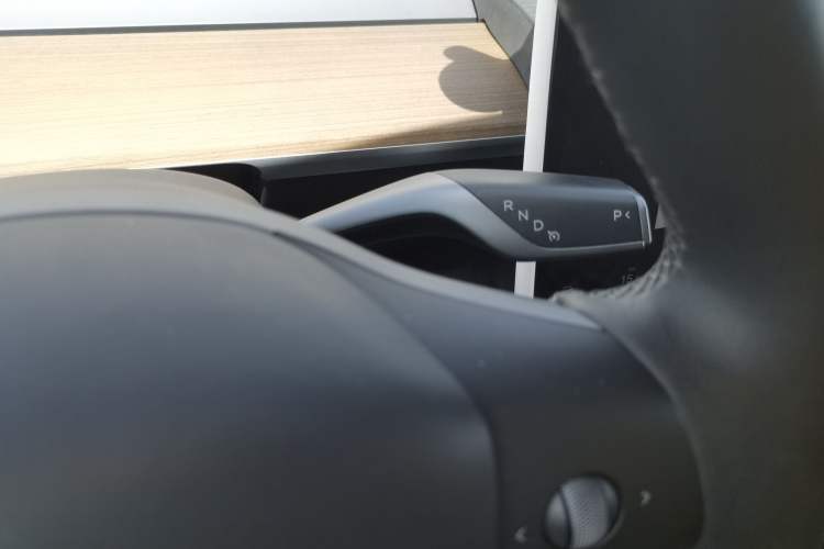 Used Tesla Model Y 2022 Rear-Wheel-Drive Version Gear Lever